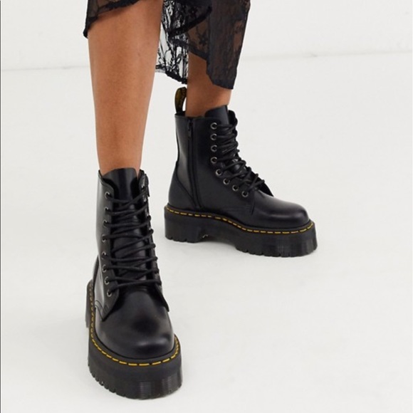 Dr. Martens Shoes - Dr Martens Jadon Flatform Chunky Boots blogger fav